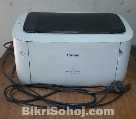 ১০০% ফ্রেশ এবং সচল একটি প্রিন্টার।
